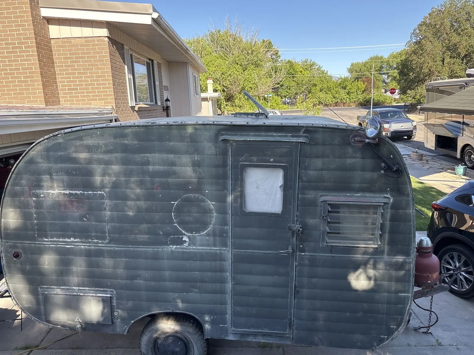 Weathered Catolac before restoration.