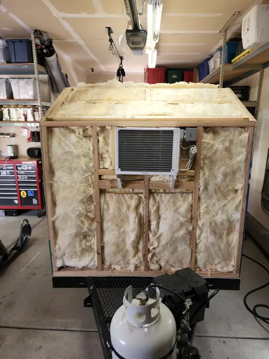 Roof insulation before the outer roof panels.